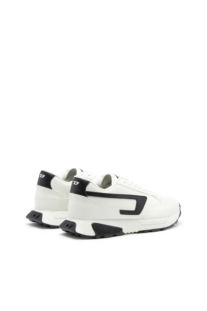 S-Tyche-Sneakers with contrast D branding