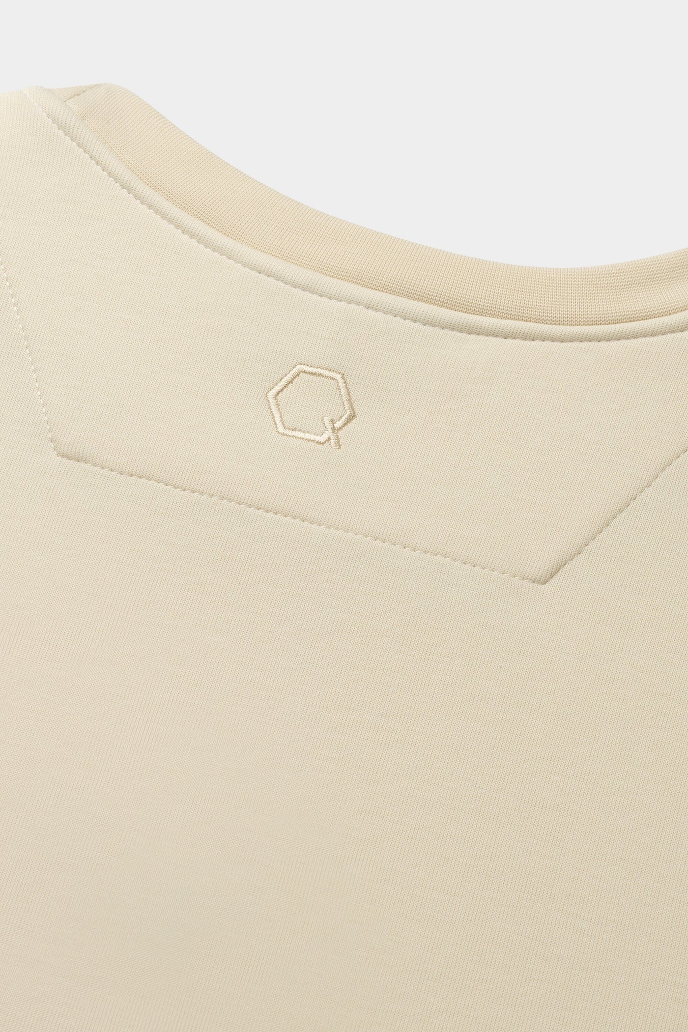 Q-Series White Swan